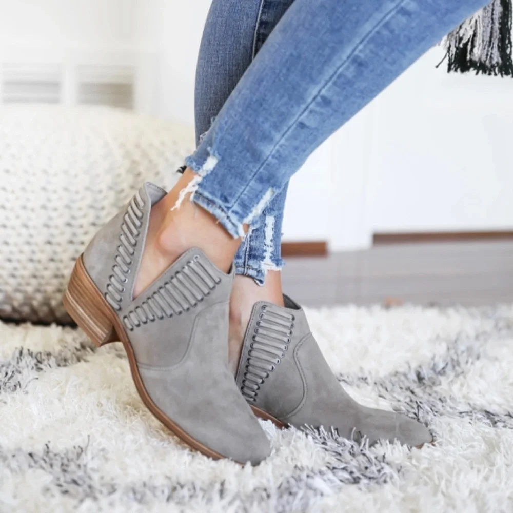 Vince Camuto Gray Stone Suede Pevista Slit Lace Ankle Heeled Bootie Size 5.5